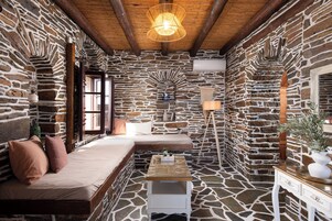 Andros Traditional 1 Bedroom Maisonette with Panoramic Sea View | Living area | 40-inch flat-screen TV with cable channels