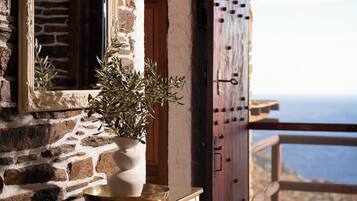 Andros Traditional 1 Bedroom Maisonette with Panoramic Sea View | Laptop workspace, soundproofing, iron/ironing board, free WiFi