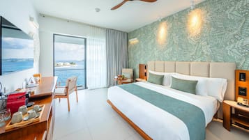 Superior-Zimmer, Verbindungszimmer, Meerseite (Deluxe) | Hochwertige Bettwaren, Minibar, Zimmersafe, Schreibtisch