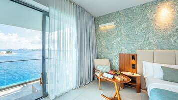 Superior-Zimmer, Meerseite | Hochwertige Bettwaren, Minibar, Zimmersafe, Schreibtisch
