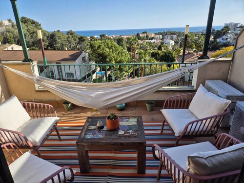 SEMI-DETACHED HOUSE ON THE HEIGHTS OF SITGES - 5 MIN BY CAR