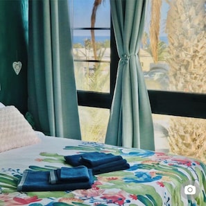 1 bedroom, iron/ironing board, WiFi, bed sheets - PaLù Holiday House Luxury Sea View Apartment Costa Teguise, with pool and wi-fi (Costa Teguise)