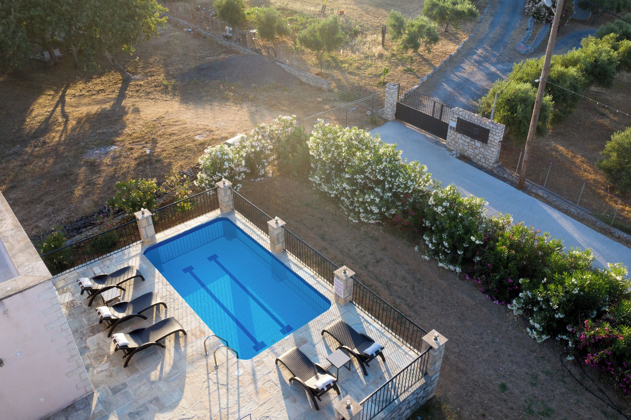 Private pool