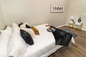 1 bedroom, iron/ironing board, WiFi