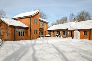 Exterior - A Restored Schoolhouse With Movie Theater, Firepit, and Heated Pool (Rock Tavern)