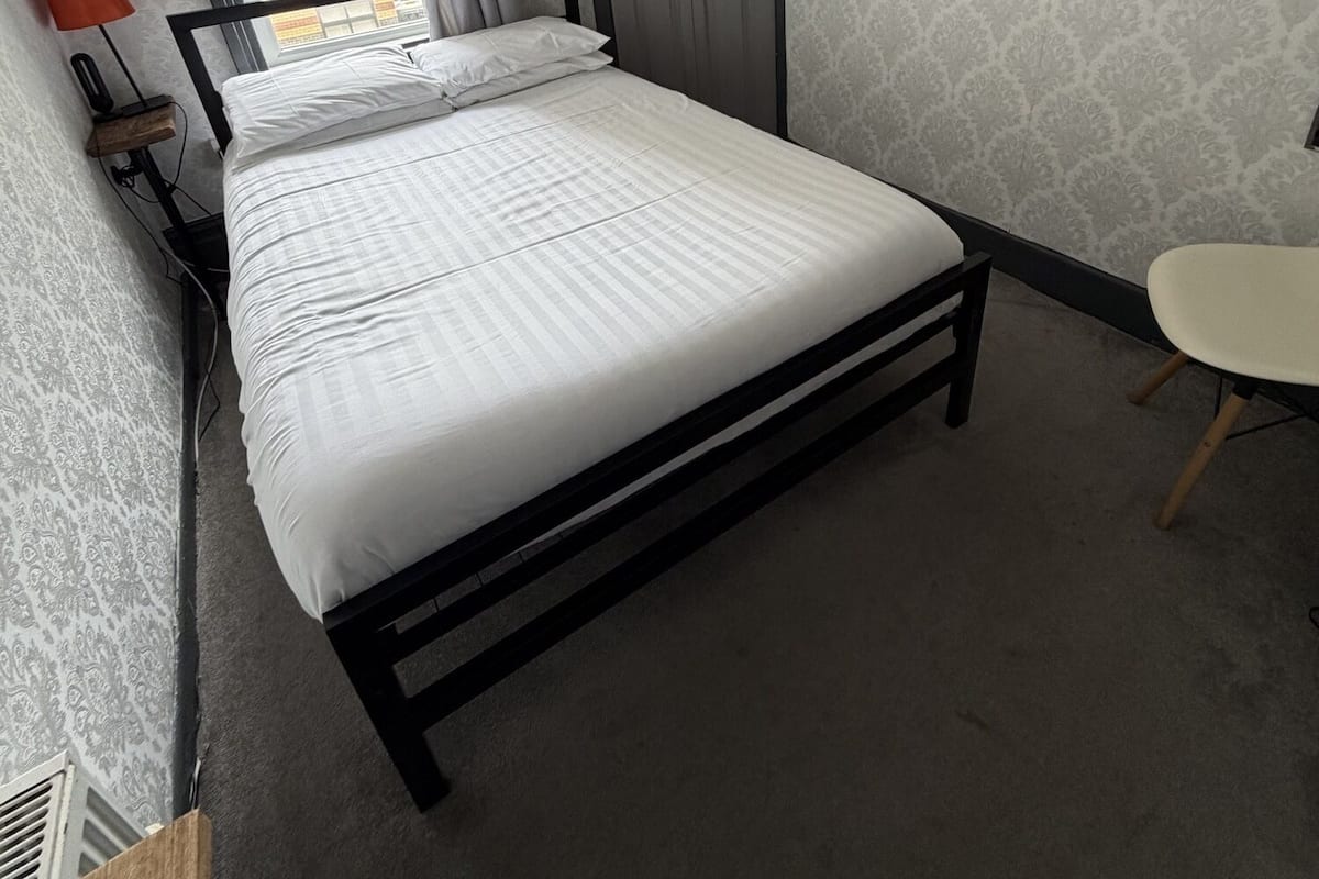 Double Room, Ensuite (Room 4) | WiFi (free)