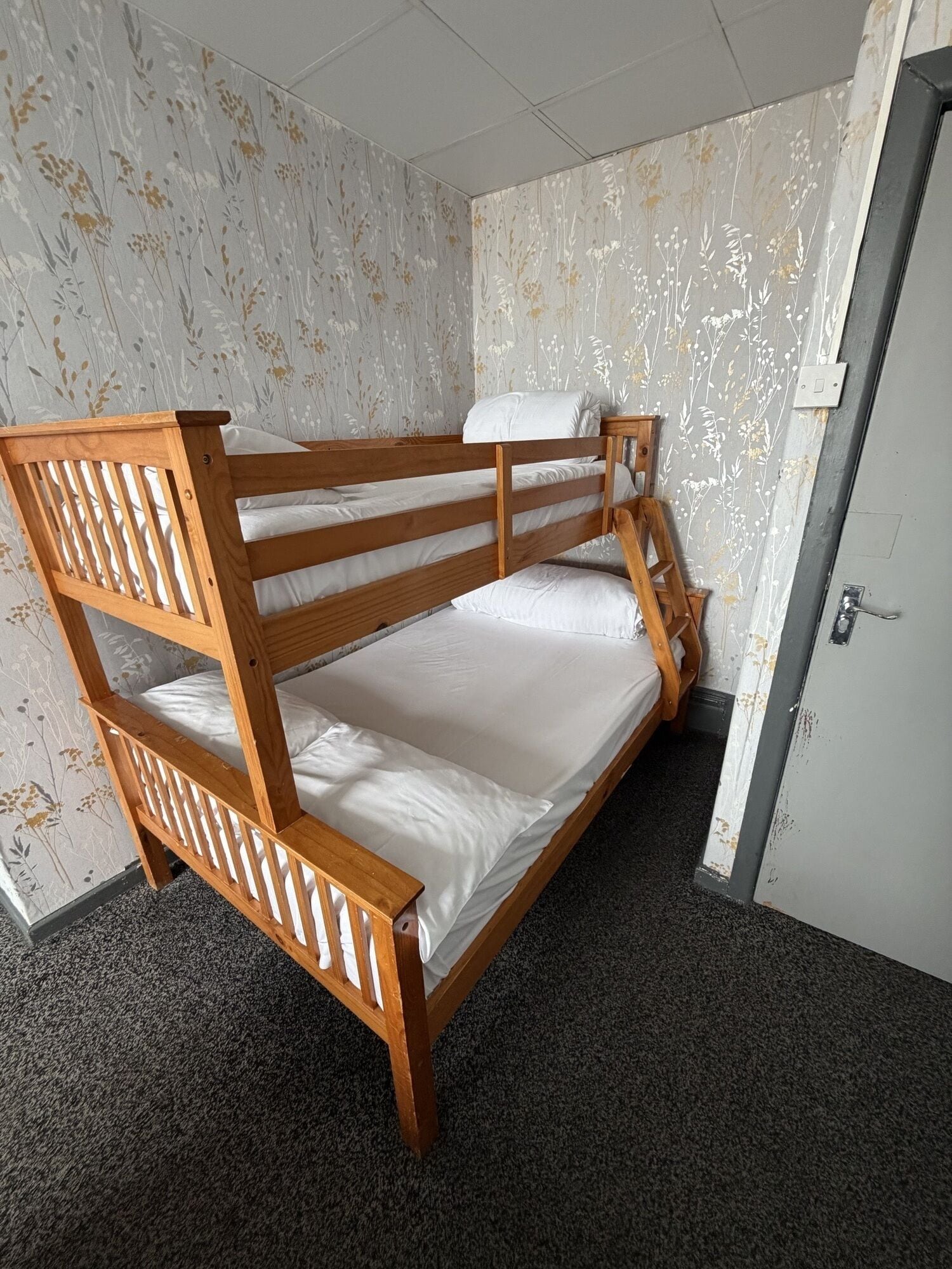 客房