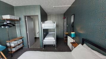 Habitación doble, baño en la habitación, vista al mar | 1 habitación y wifi gratis