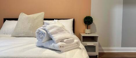 2 chambres, bureau, fer et planche à repasser, Wi-Fi