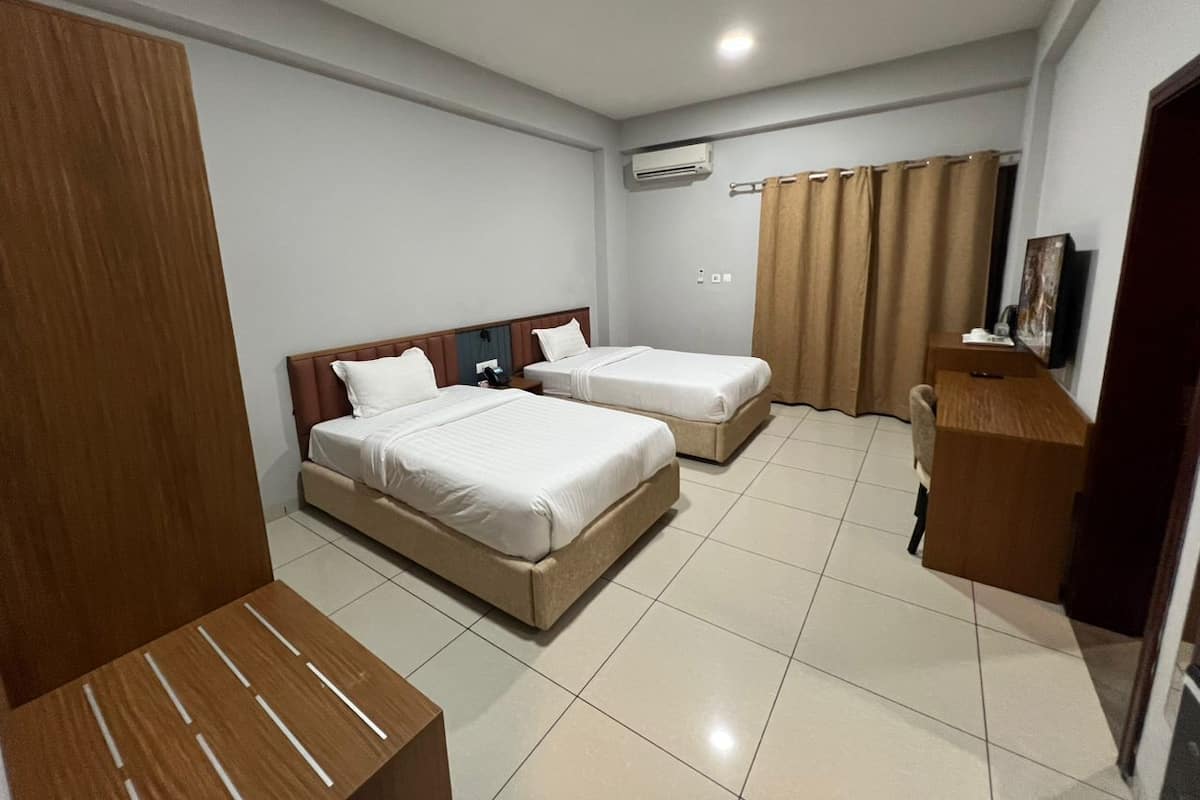 Comfort Twin Room, Balcony, Golf View