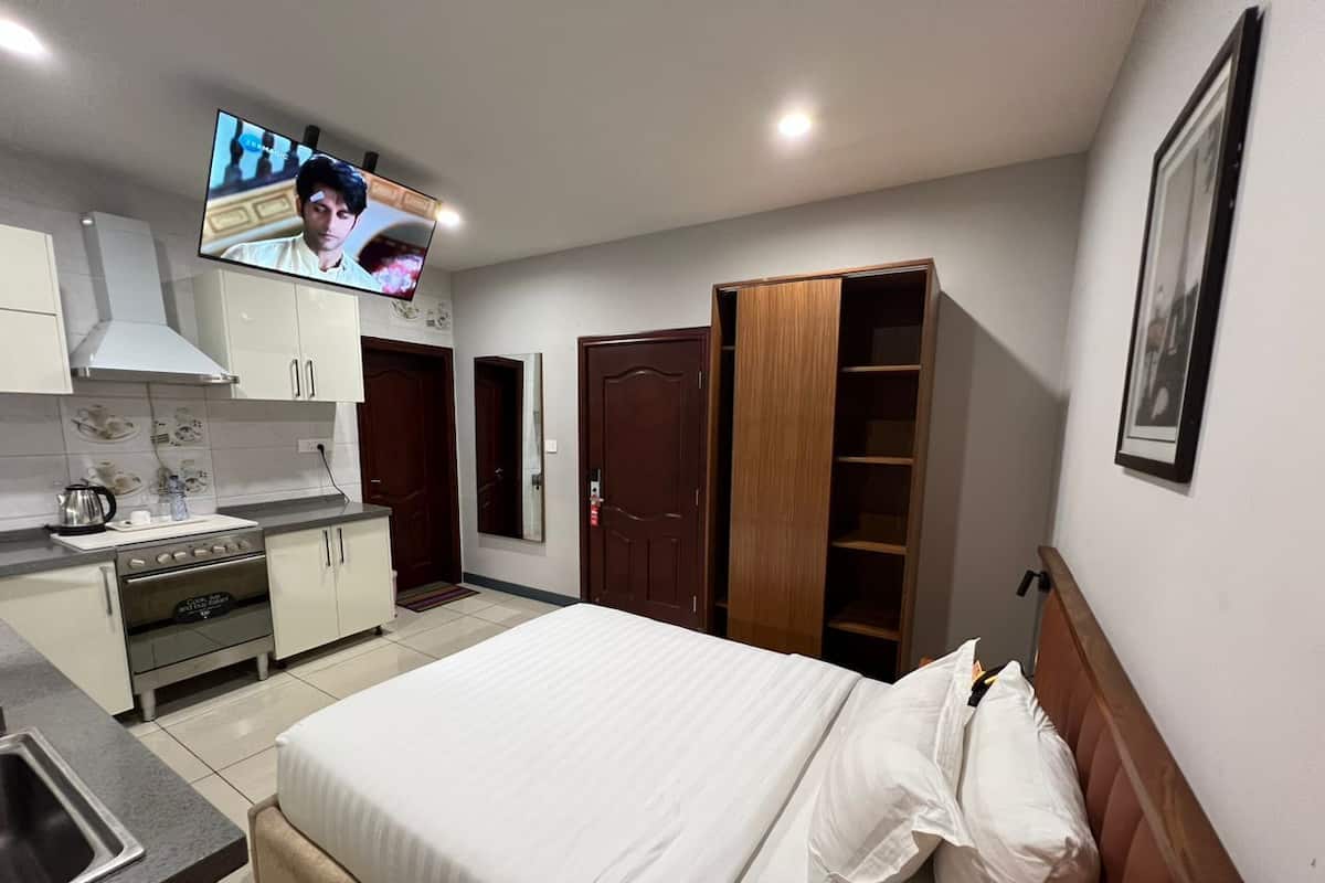Standard Single Room, Balcony, City View