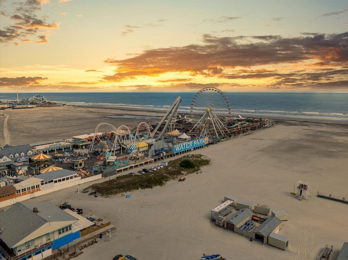 Una spiaggia nelle vicinanze