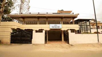 Majoituspaikan julkisivu