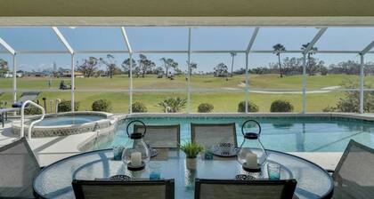 Rotonda Palms - Amazing, Golf course, Pool, Spa, Convenient to everything!