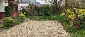 Wonderful accommodation with double bedroom en-suite shower, lounge and WiFi 