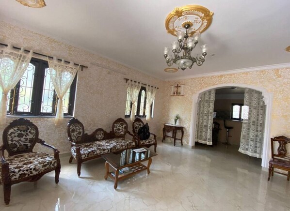 Villa | Interior