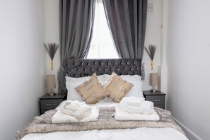 1 室のベッドルーム、アイロン / アイロン台、WiFi、ベッドシーツ