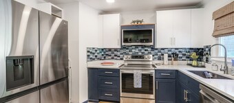 伍德布里奇現代住宅,距波托馬克米爾斯 2 英里
