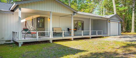 Cottage (3 Bedrooms) | Front of property