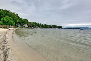 Apartment (2 Bedrooms) | Interior - Lake Winnipesaukee Condo w/ Beach Access! (Gilford)