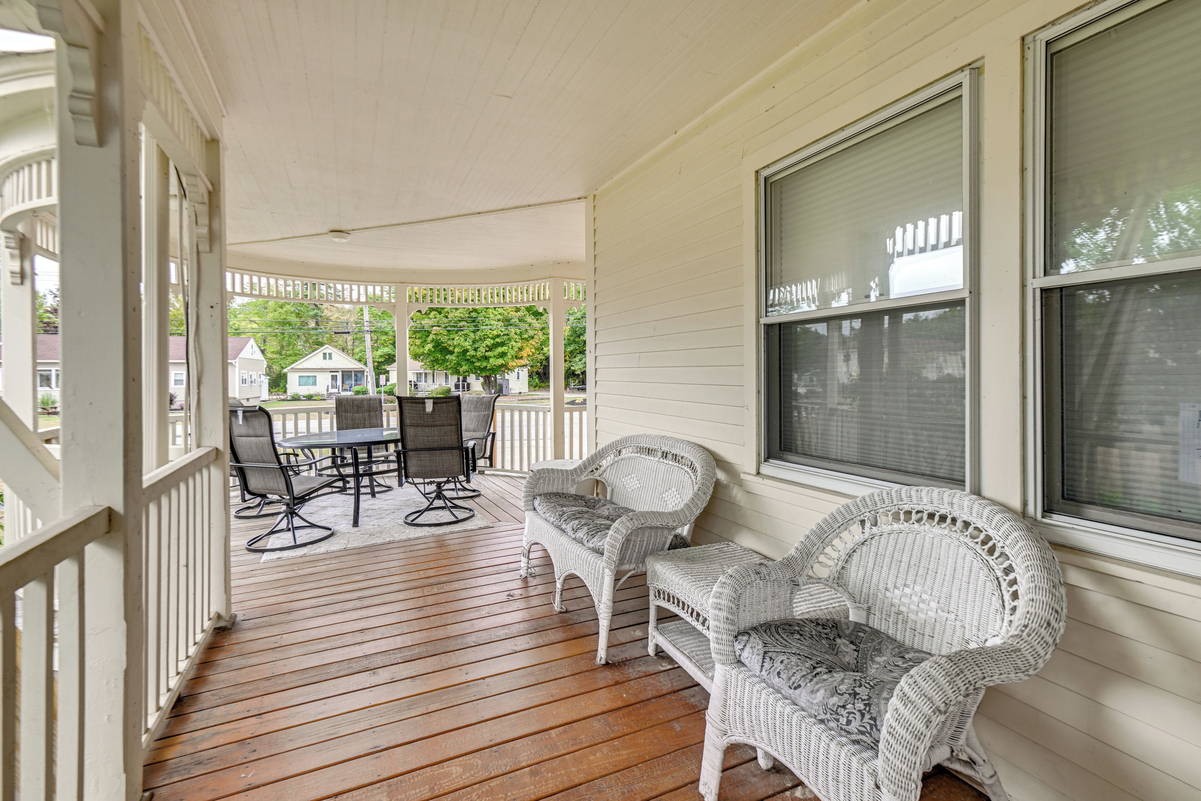 Apartment (2 Bedrooms) | Bahagian dalam