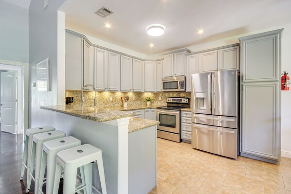 House (3 Bedrooms) | Interior - < 1 Mi to Beach - Home w/ Deck & Yard in Waveland! (Waveland)