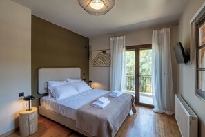 3 Schlafzimmer, Schreibtisch, Bügeleisen/Bügelbrett, kostenloses WLAN