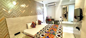 Hotel Shubh Hari
