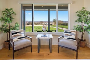 Interior - Modern Farmhouse w/pool, hot tub & spectacular views (Paso Robles)