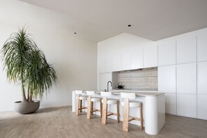 4 bedrooms - Villa Kaiyo by Alfred in Bali - Brand NEW Luxury 4BR Ocean View Villa Bingin Beach Pecatu (Pecatu)