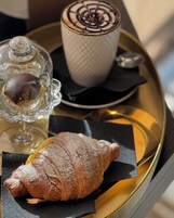 Free daily local cuisine breakfast