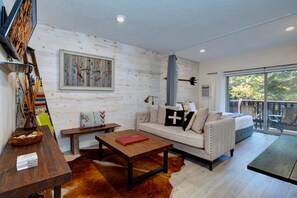 Smart TV - Moose Mgmt at Prospector 717 (Park City)