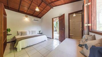 Superior Chalet | WiFi (free), bed sheets