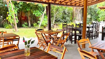 Free daily local cuisine breakfast