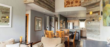 TV connectée, cheminée