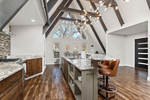 Unique 4br Into The Woods Fire Pit 4 Bedroom Home