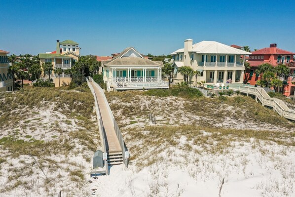 Maison, 3 chambres | Extérieur