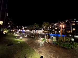 Property grounds - Kaanapali Shores 502 2 Bedroom Condo (Lahaina)