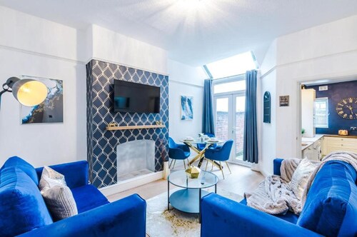 Spacious Bed Rest Stay in Salford City