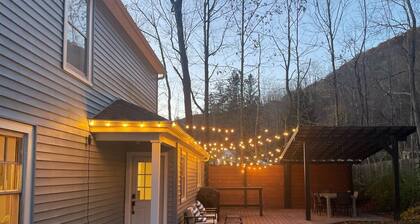 Inviting, Cozy Catskills Home - Primed for Fall!
