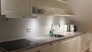 Penthouse Ville | Cuisine privée | Grand réfrigérateur, four, lave-vaisselle, machine à expresso