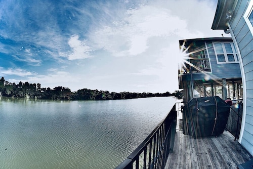 Lakehouse with Hot Tub and Decks