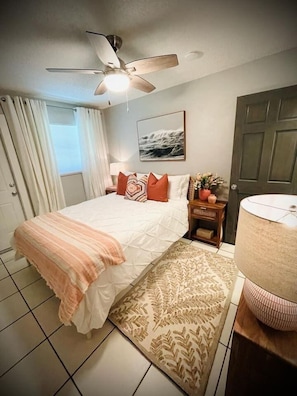 2 bedrooms, iron/ironing board, travel cot, free WiFi