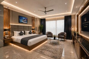 Premium Suite | Laptop workspace, iron/ironing board, free WiFi - Hotel Le Premier (New Delhi)