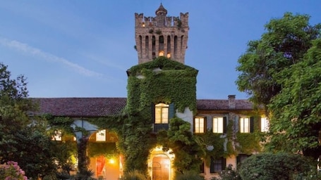 Exterior. Charming and peaceful apartment at the Thermal Baths.