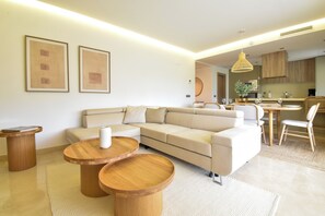 Smart TV, books - Superb apartment, exceptional golf view. Large terrace  (AN)