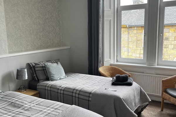 Classic Twin Room | Iron/ironing board, free WiFi