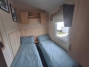 3 chambres, fer et planche à repasser, Wi-Fi gratuit, draps fournis