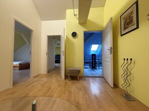 4 bedrooms, iron/ironing board, WiFi - BIG 4-room apartman in city center, in delightful Bratislava with WiFi (Bratislava)