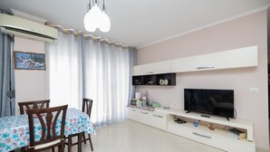 Room - The Blue Apartment 2BR Balcony Seaview (Vlorë)